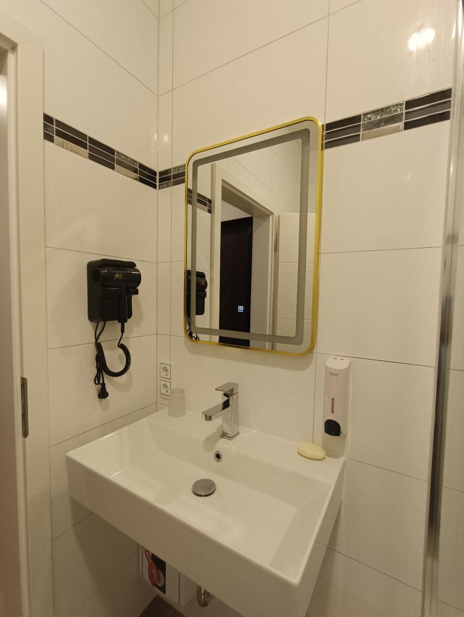 Hotel Destille Dormagen Bilik gambar