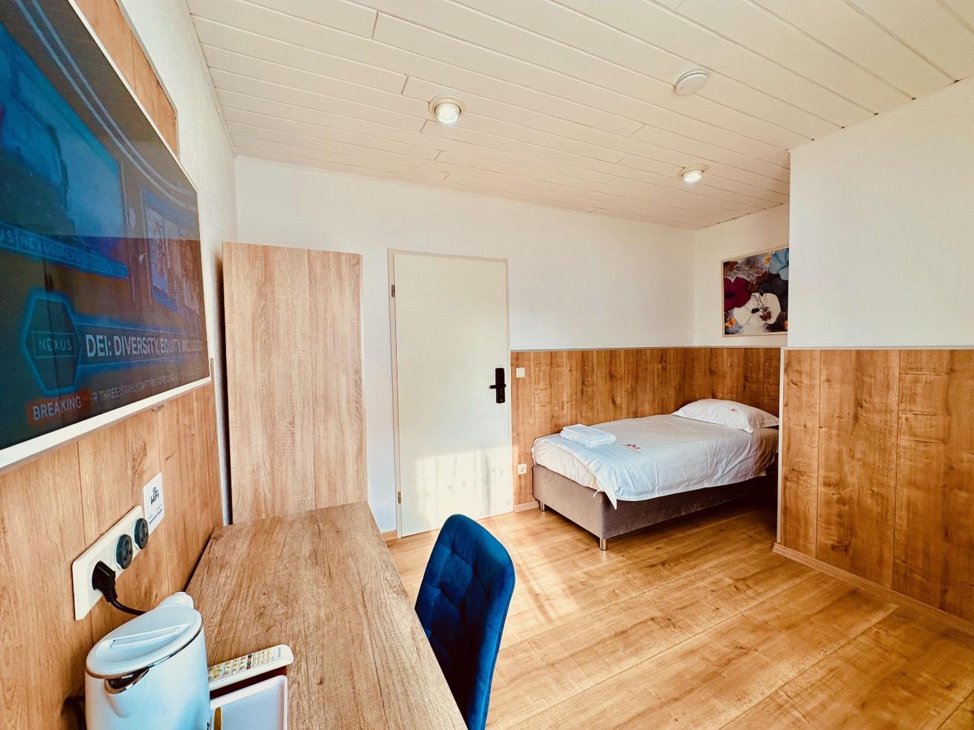 Hotel Destille Dormagen Bilik gambar