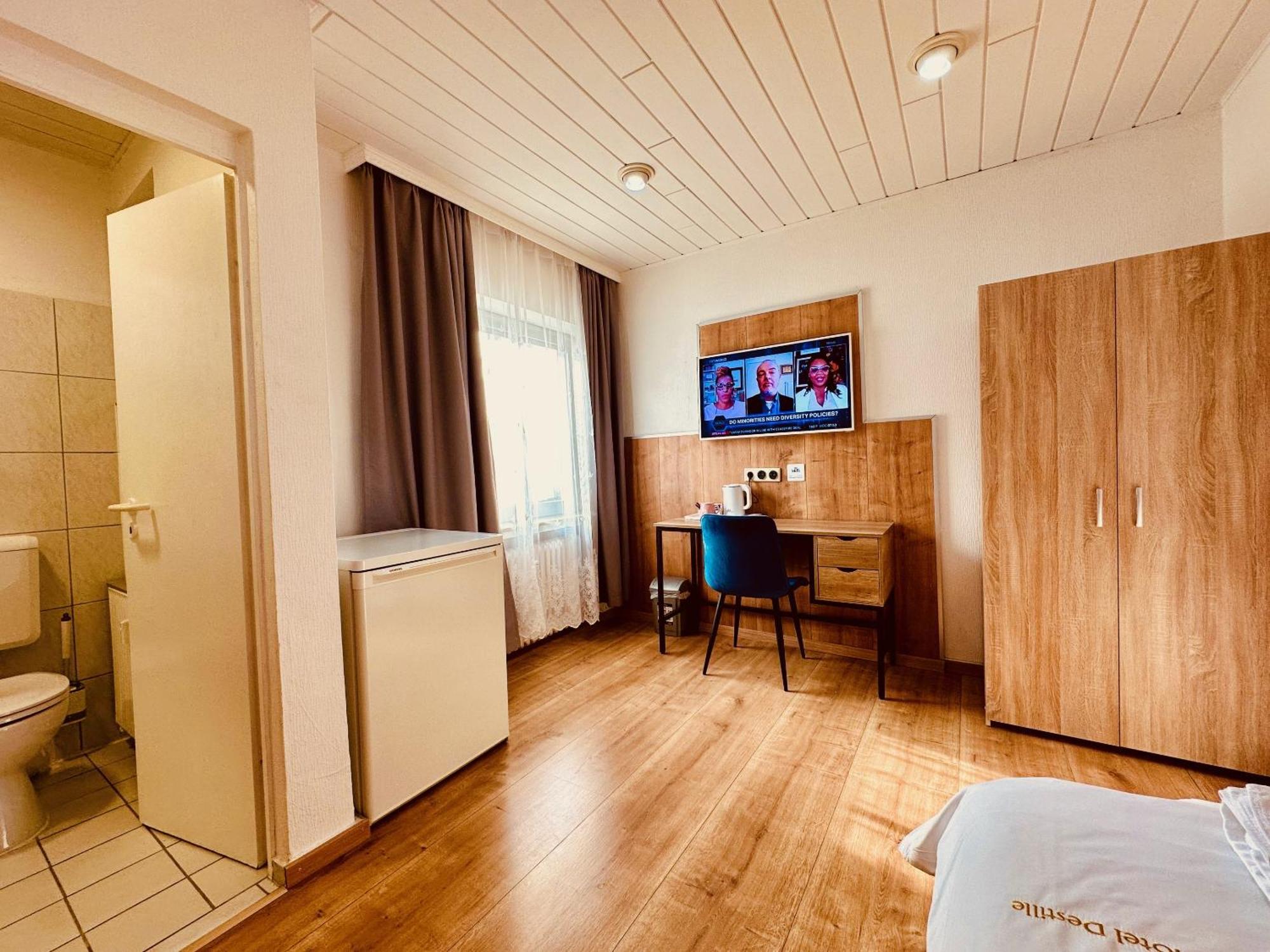 Hotel Destille Dormagen Bilik gambar